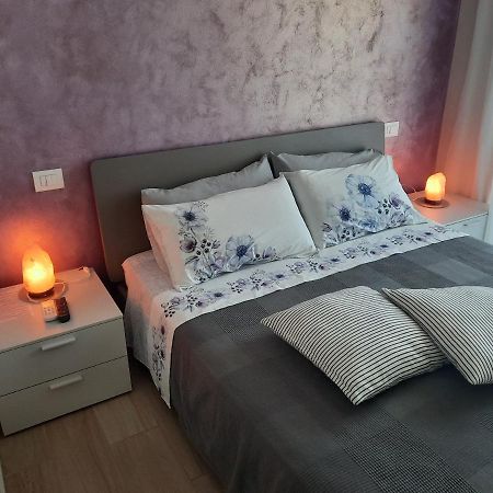 Appartamenti Villa Gloria ペスキエーラ・デル・ガルダ エクステリア 写真